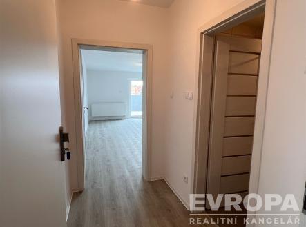 . | Prodej bytu, 1+kk, 33 m²