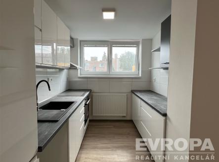 . | Pronájem bytu, 3+kk, 60 m²