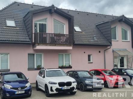 bytový dům | Pronájem bytu, 3+kk, 76 m²