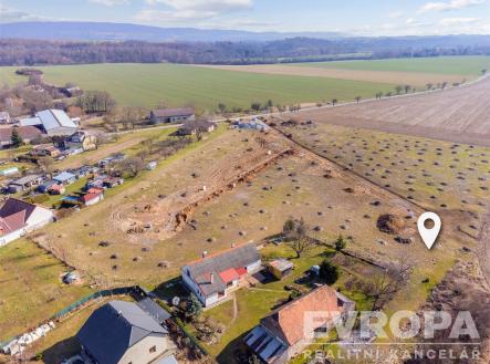 . | Prodej - pozemek pro bydlení, 671 m²