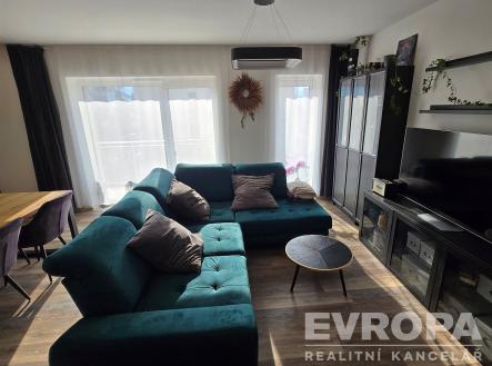 . | Pronájem bytu, 2+kk, 55 m²