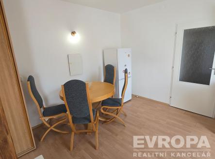 . | Pronájem bytu, 2+kk, 79 m²