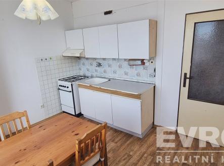kuchyň | Pronájem bytu, 1+1, 46 m²
