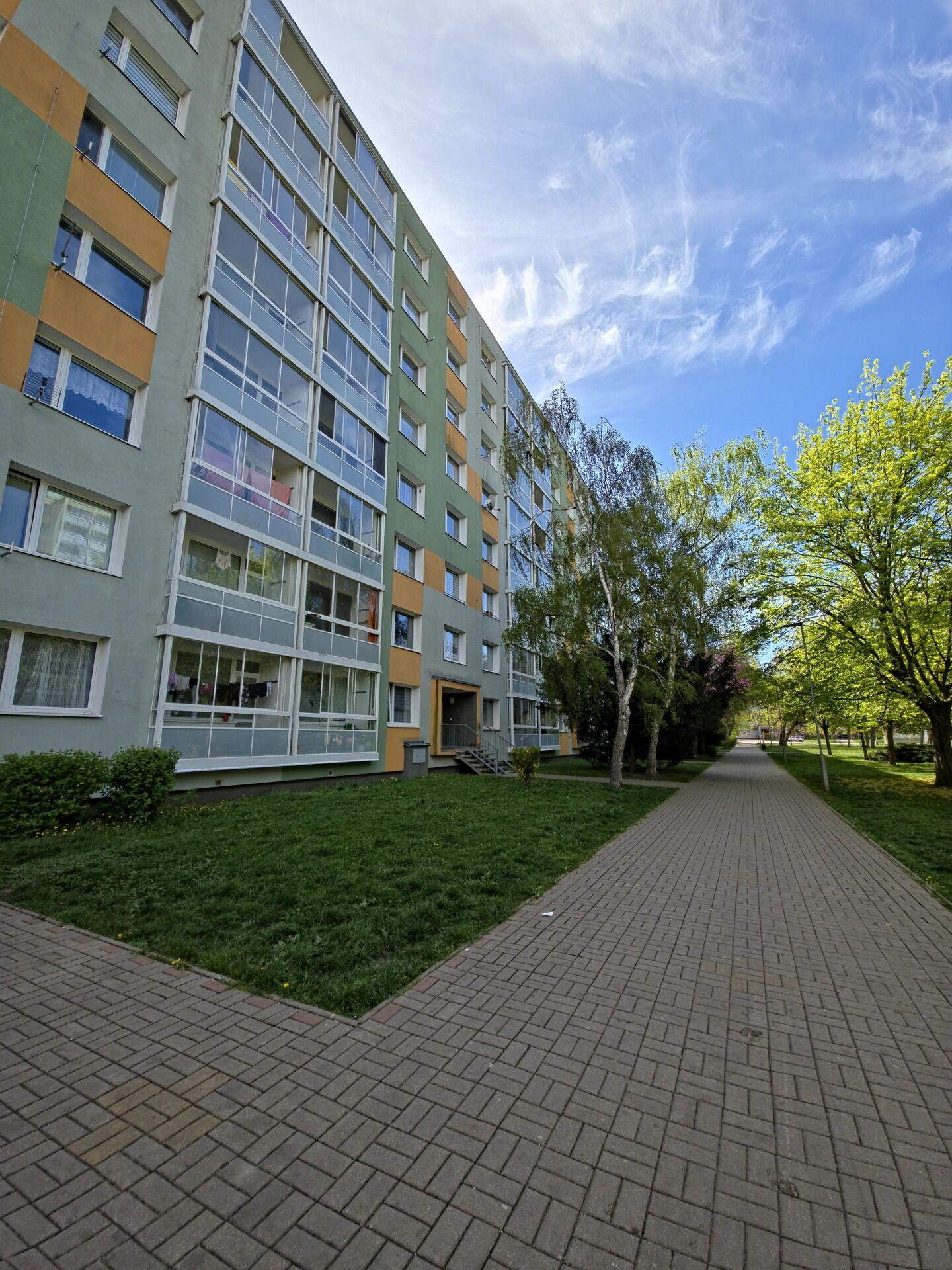 Prodej, osobní, byt 3+1+L, 81 m2, 2.podlaží, Za Chlumem, Bílina