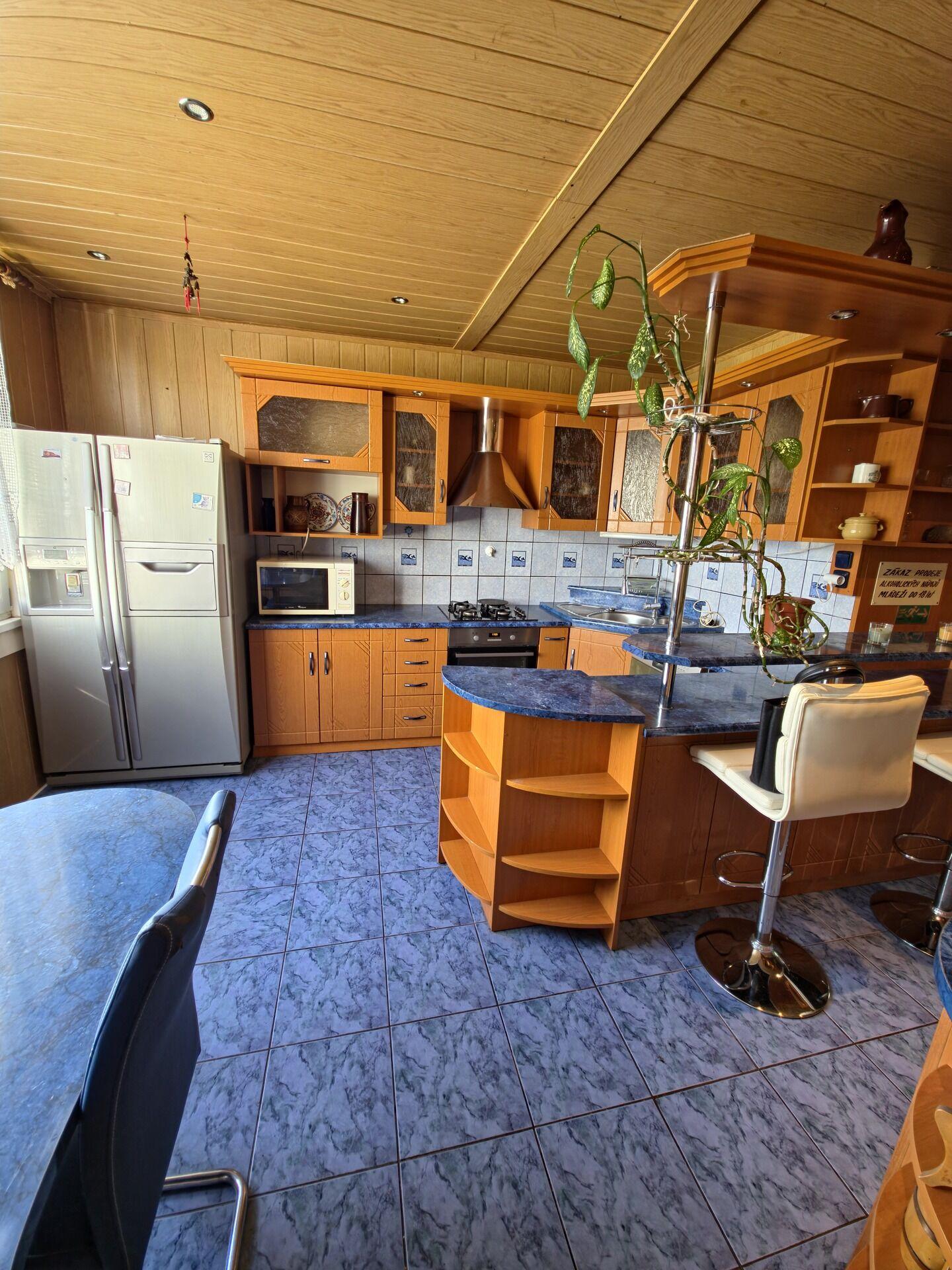 Prodej, osobní, byt 3+1+L, 81 m2, 2.podlaží, Za Chlumem, Bílina