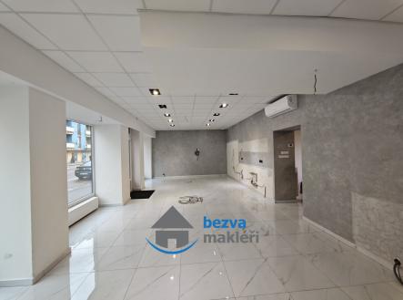 2 | Pronájem - obchodní prostor, 100 m²