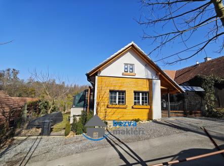 26 | Prodej - dům/vila, 195 m²