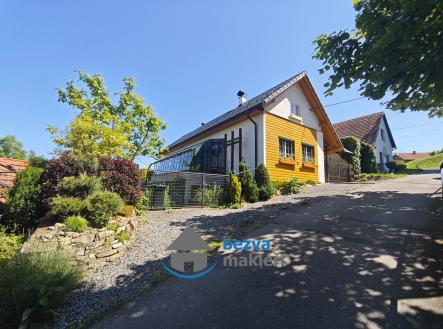 4 | Prodej - dům/vila, 195 m²