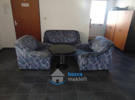 4 | Pronájem - kanceláře, 16 m²