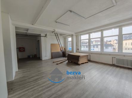 3 | Pronájem - komerční objekt, výroba, 54 m²