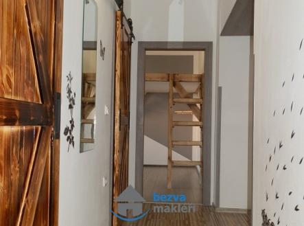 Pronájem bytu, 2+1, 50 m² obrázek