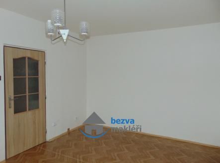 4 | Pronájem bytu, 1+1, 32 m²