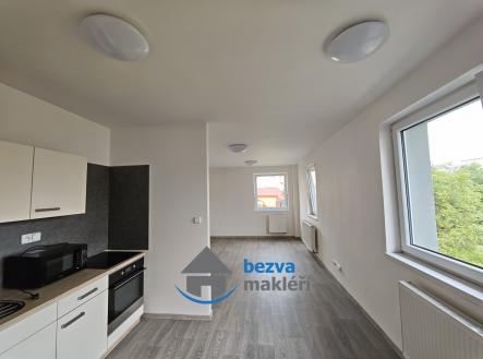 2 | Pronájem bytu, 1+kk, 49 m²