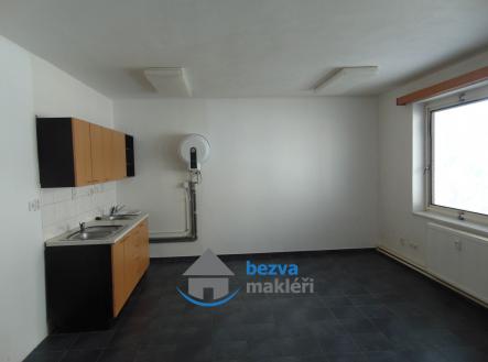 2 | Pronájem - kanceláře, 60 m²