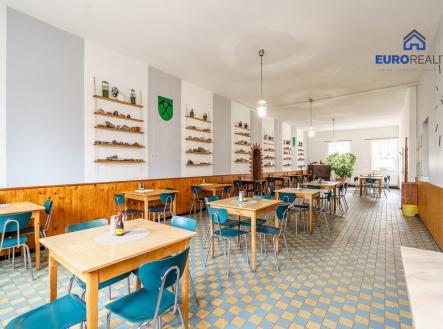 Prodej - restaurace, 178 m²