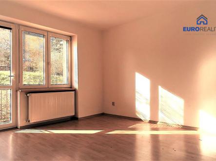 ložnice s balkonem | Prodej bytu, 3+kk, 80 m²