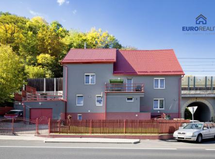 Prodej - dům/vila, 273 m²