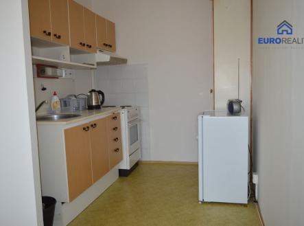 kuchyn-1.jpg | Pronájem bytu, 2+kk, 34 m²