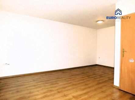 pokoj | Prodej bytu, 1+kk, 40 m²