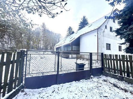 caa208d6-5801-4e72-9fd5-c62c7132cb65.jpeg | Prodej - dům/vila, 336 m²