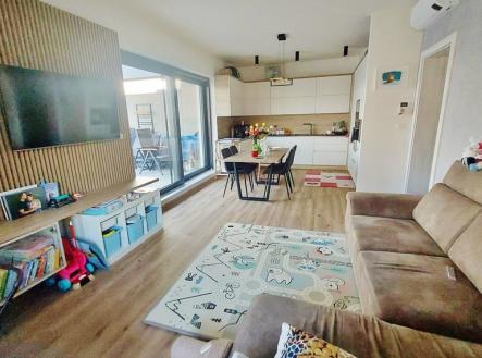 539f5c9f-cbac-4dec-97a0-e833321b050c-1.jpg | Pronájem bytu, 2+kk, 119 m²