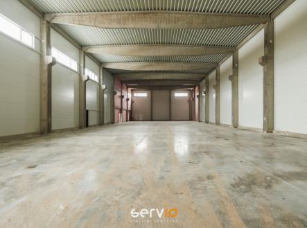 interier-1.jpg | Pronájem - skladovací prostor, 1 395 m²