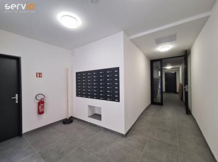 20220315-150712-1920x1440.jpg | Pronájem - obchodní prostor, 67 m²