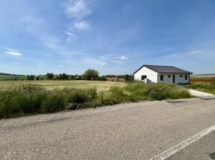 IMG_8438 | Prodej - pozemek pro bydlení, 897 m²