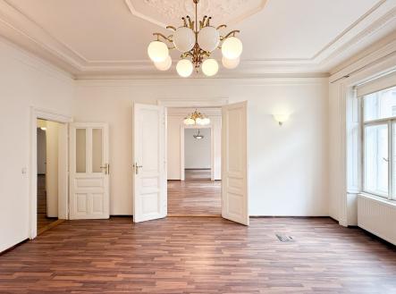 IMG_3569.jpg | Pronájem - kanceláře, 210 m²