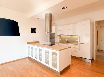 IMG_0398.jpg | Pronájem bytu, 2+kk, 56 m²