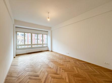 IMG_0448.jpg | Pronájem bytu, 1+kk, 33 m²