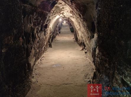 img-20251120-113120.jpg | Pronájem - malý objekt/garáž