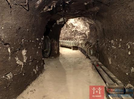 img-20251120-113147.jpg | Pronájem - malý objekt/garáž