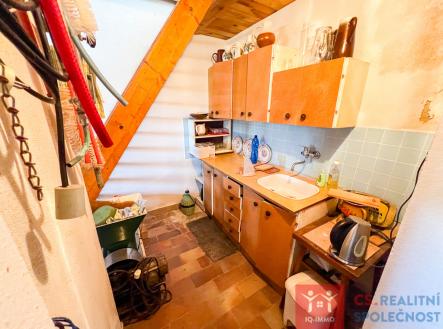 img-5567.jpg | Prodej - malý objekt/garáž