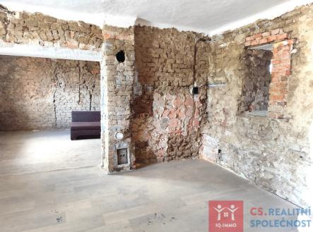 whatsapp-image-2026-05-11-at-17.55.43l.jpeg | Prodej - dům/vila, 75 m²