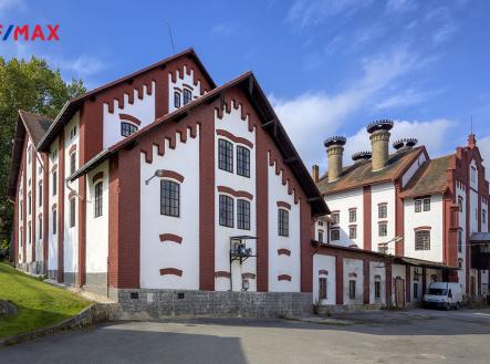 2-2.jpg | Prodej - skladovací prostor, 10 600 m²