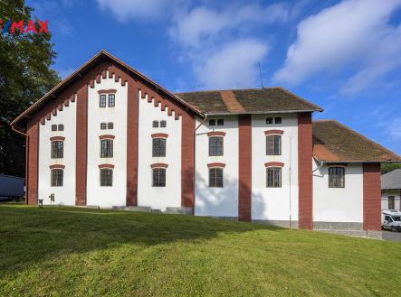 3-2.jpg | Prodej - skladovací prostor, 10 600 m²