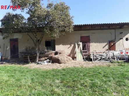 375009166-1321243445153216-2199875508148196990-n.jpg | Prodej - pozemek pro bydlení, 3 676 m²