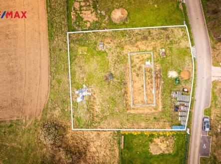 Prodej - pozemek pro bydlení, 1 525 m² obrázek