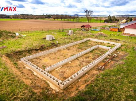 1.jpg | Prodej - pozemek pro bydlení, 1 525 m²