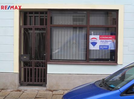 img_d49606436c.jpg | Pronájem - kanceláře, 42 m²