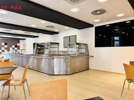7c562a81-5fd1-4f95-be66-8844f731e732.jpeg | Pronájem - restaurace, 362 m²