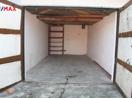 img-9241.jpg | Prodej - malý objekt/garáž