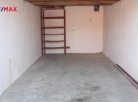 img-9239.jpg | Prodej - malý objekt/garáž