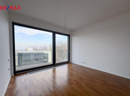 Prodej bytu, 3+kk, 2 816 m²