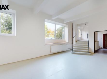 0210-10042021-224047.jpg | Pronájem - obchodní prostor, 165 m²