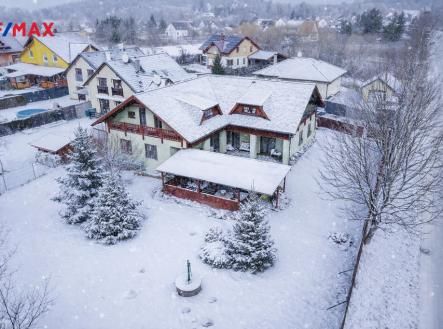 zimni-idyla-u-rodinneho-domu.png | Prodej - dům/vila, 286 m²