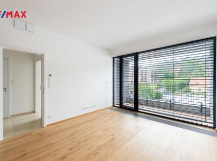 byt-ozechovka-11-of-26-1.jpg | Pronájem bytu, 2+kk, 58 m²