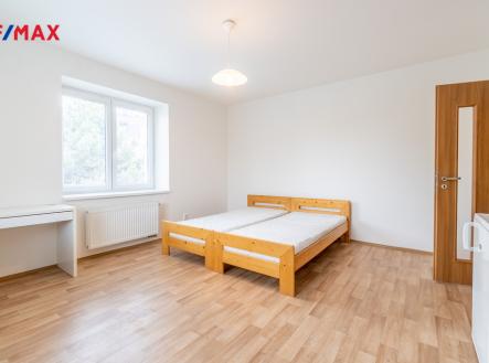 foto-40.jpg | Pronájem bytu, 1+kk, 30 m²