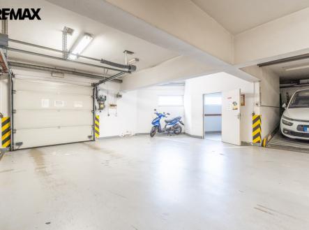 foto-5.jpg | Prodej - malý objekt/garáž